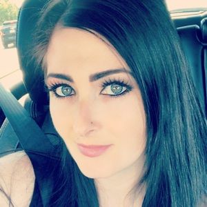 Meet your Posher, Jamee